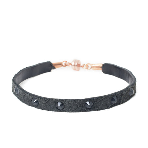 Single Black Stud